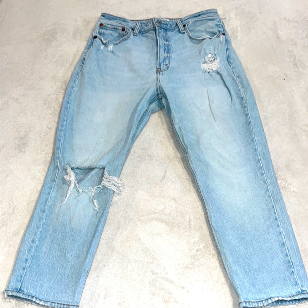 Abercrombie and Fitch woman jeans size 6 the mom high rise